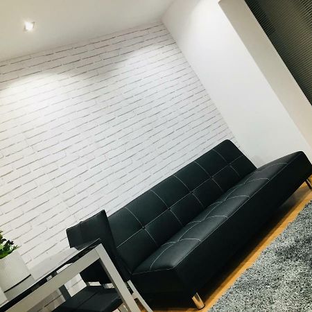 Apartamento Good Vibes Zaragoza Exterior photo