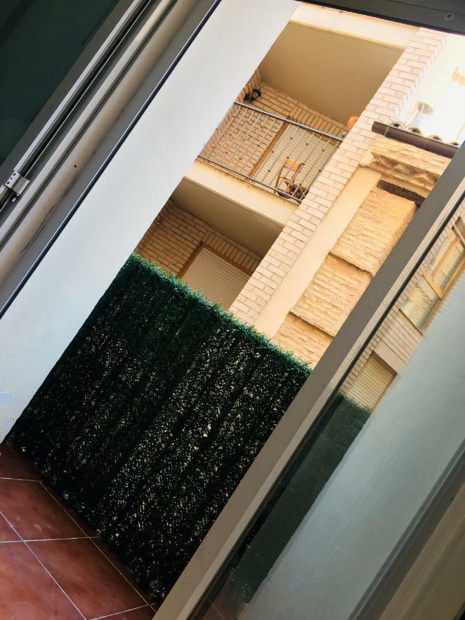 Apartamento Good Vibes Zaragoza Exterior photo
