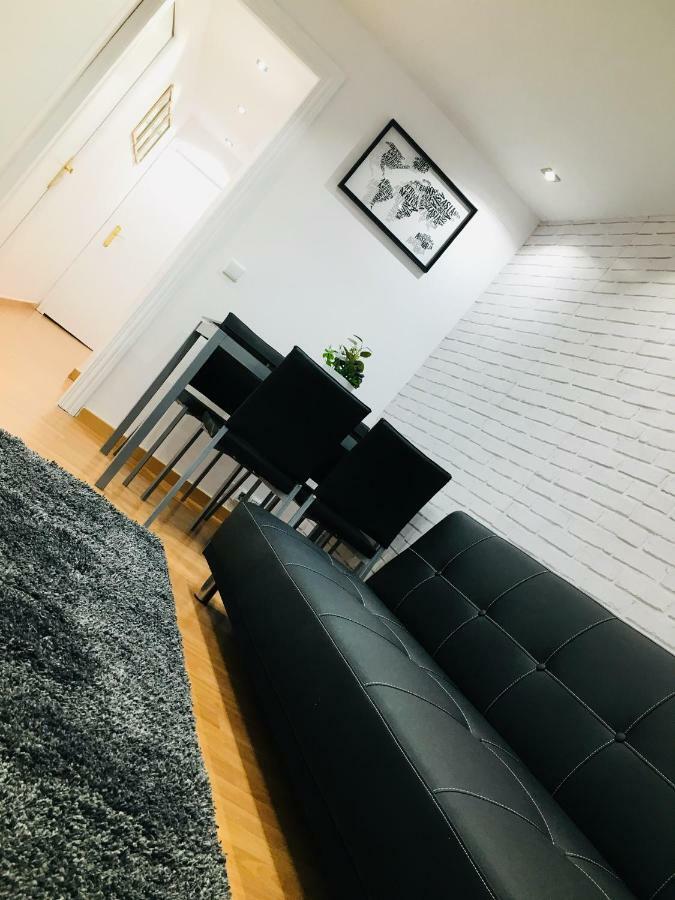 Apartamento Good Vibes Zaragoza Exterior photo